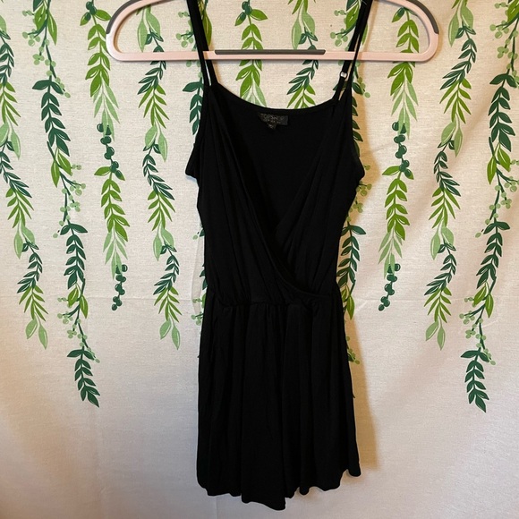 Size 4 Topshop Black Romper B1 - Picture 3 of 7